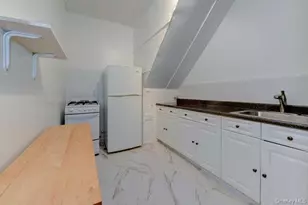 68-42 Dartmouth St, Forest Hills, NY 11375 - Photo 10