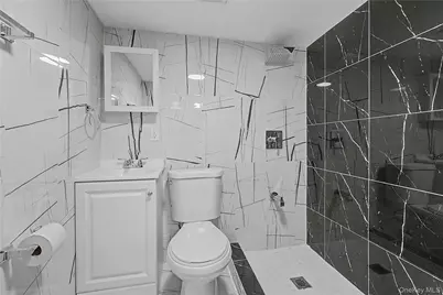 3311 Bouck Avenue, Bronx, NY 10469 - Photo 14