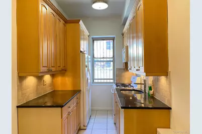 67-25 Clyde Street #1K, Forest Hills, NY 11375 - Photo 4
