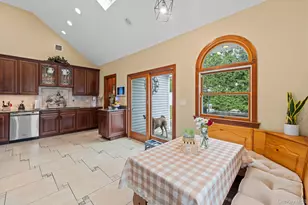 821 Peconic St, Ronkonkoma, NY 11779 - Photo 30