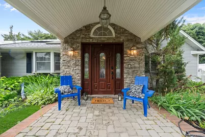 821 Peconic Street, Ronkonkoma, NY 11779 - Photo 6