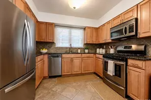 1183 Neill Ave, Bronx, NY 10461 - Photo 22