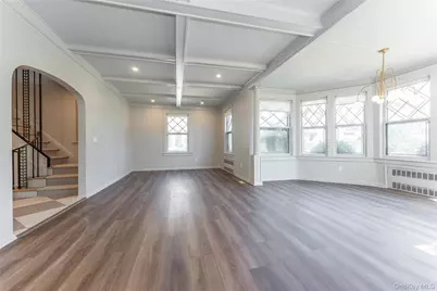 486 Oxford Road, Cedarhurst, NY 11516 - Photo 10