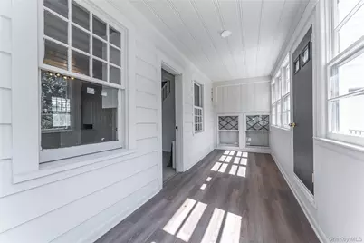 486 Oxford Road, Cedarhurst, NY 11516 - Photo 20