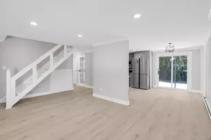 29 Pitchpine Pl, Medford, NY 11763 - Photo 6