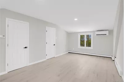29 Pitchpine Place, Medford, NY 11763 - Photo 20