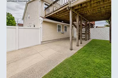 140 Regis Drive, New York, NY 10314 - Photo 36