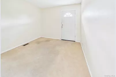 140 Regis Drive, New York, NY 10314 - Photo 22