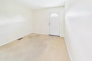 140 Regis Dr, New York, NY 10314 - Photo 22