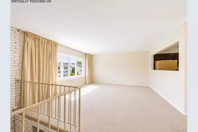 140 Regis Drive, New York, NY 10314 - Photo 4