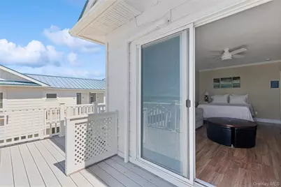 6 Soundview Drive #G, Montauk, NY 11954 - Photo 12