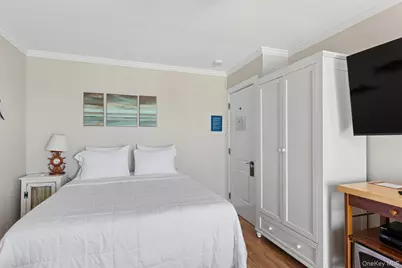 6 Soundview Drive #G, Montauk, NY 11954 - Photo 6