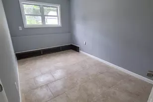 448 Beach 64th St, Arverne, NY 11692 - Photo 12