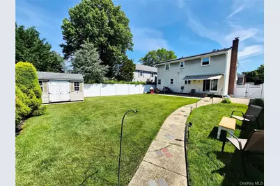 1920 Clemons Street, Bellmore, NY 11710 - Photo 30