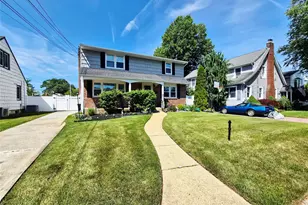 1920 Clemons St, Bellmore, NY 11710 - Photo 2