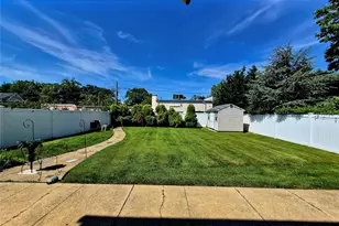 1920 Clemons St, Bellmore, NY 11710 - Photo 28