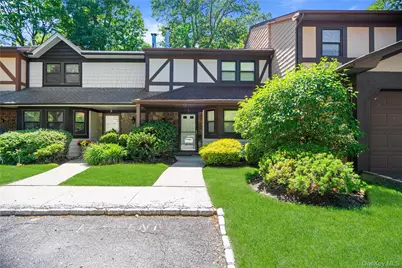 5 Pond Path #13, Woodbury, NY 11797 - Photo 1