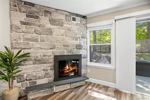 5 Pond Path, Woodbury, NY 11797 - Photo 8
