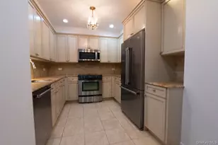 100 Harbor View Dr, Port Washington, NY 11050 - Photo 12