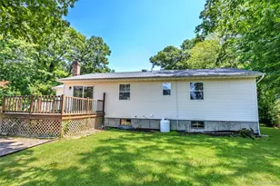 423 Freestate Dr, Shirley, NY 11967 - Photo 34