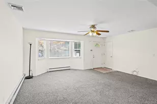 423 Freestate Dr, Shirley, NY 11967 - Photo 6