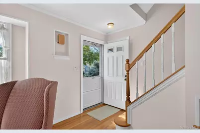 88 Philadelphia Avenue, Massapequa Park, NY 11762 - Photo 4