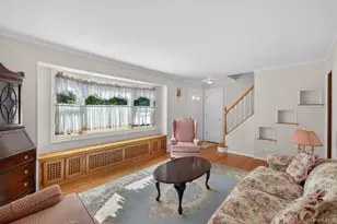 88 Philadelphia Ave, Massapequa Park, NY 11762 - Photo 2