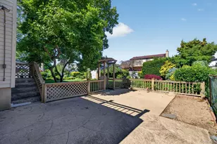 88 Philadelphia Ave, Massapequa Park, NY 11762 - Photo 30