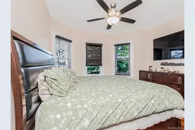 460 S 2nd Avenue, Mount Vernon, NY 10550 - Photo 16