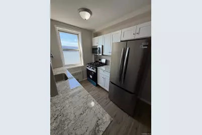 709 Waburton Avenue #7F, Yonkers, NY 10701 - Photo 6