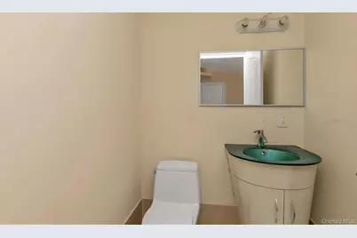 63-36 99th Street #D6, Rego Park, NY 11374 - Photo 18