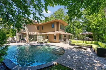 12 Locust Lane, Roslyn Heights, NY 11577 - Photo 1