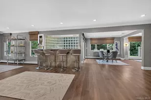 12 Locust Ln, Roslyn Heights, NY 11577 - Photo 6