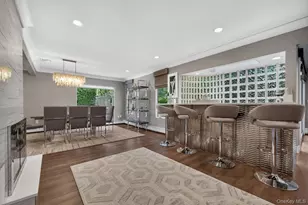 12 Locust Ln, Roslyn Heights, NY 11577 - Photo 8