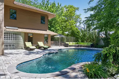12 Locust Lane, Roslyn Heights, NY 11577 - Photo 24