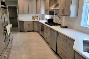 301 Linwood Ave, Cedarhurst, NY 11516 - Photo 8