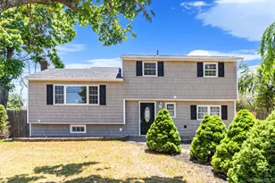 18 Lark Dr, Centereach, NY 11720 - Photo 4