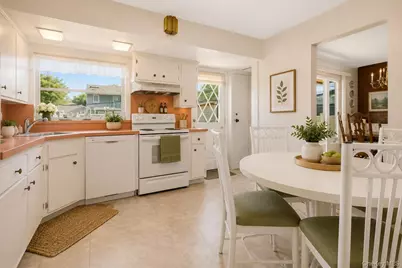 826 Fulton Street, Valley Stream, NY 11580 - Photo 6