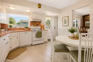 826 Fulton St, Valley Stream, NY 11580 - Photo 6