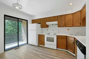83 Deerfield Ln, Ossining, NY 10562 - Photo 8