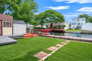 3427 Ocean Ave, Oceanside, NY 11572 - Photo 24
