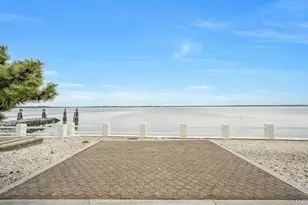 1490 Shore Dr, Bronx, NY 10465 - Photo 28