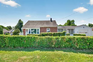 32 Merilina Ave, Kingston, NY 12401 - Photo 2