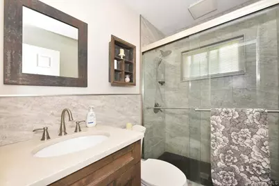 1872 Chester Drive, East Meadow, NY 11554 - Photo 14
