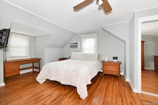 1872 Chester Dr, East Meadow, NY 11554 - Photo 16