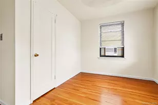 28-02 141st St, Flushing, NY 11354 - Photo 12