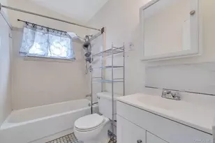22 Wagon Ln E, Centereach, NY 11720 - Photo 38