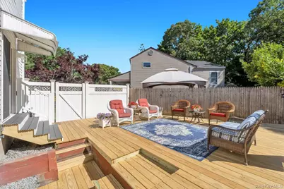 22 Wagon Lane E, Centereach, NY 11720 - Photo 8