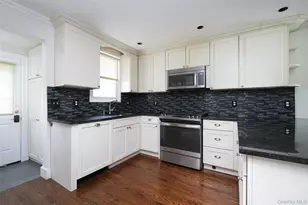 94 Kensington Rd, Bronxville, NY 10708 - Photo 4