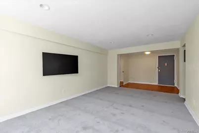 490 Atlantic Avenue #108, East Rockaway, NY 11518 - Photo 6